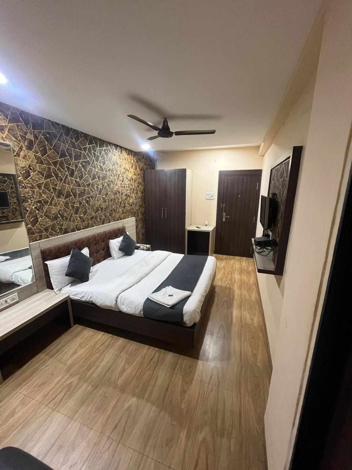 Hotel Prashant Indore