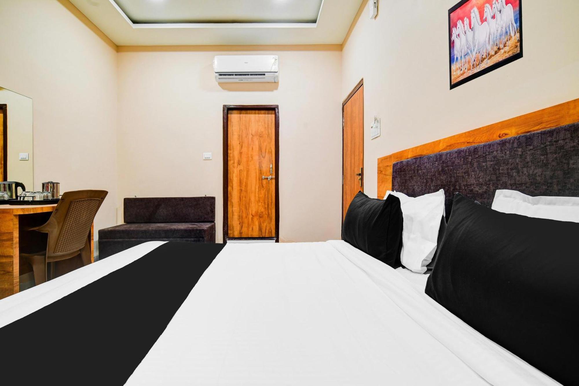 Super O Madhuban Hotel Indore