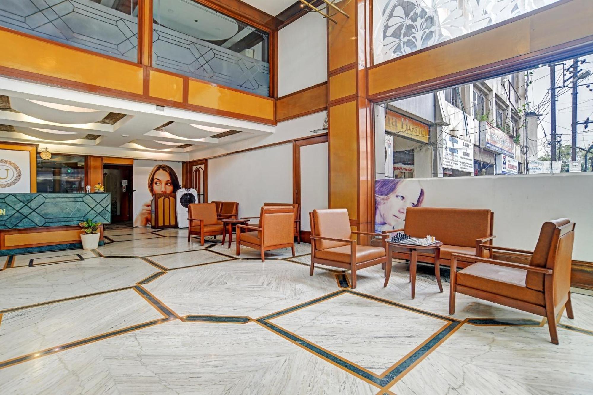 Hotel Townhouse Oak Utsav Residency