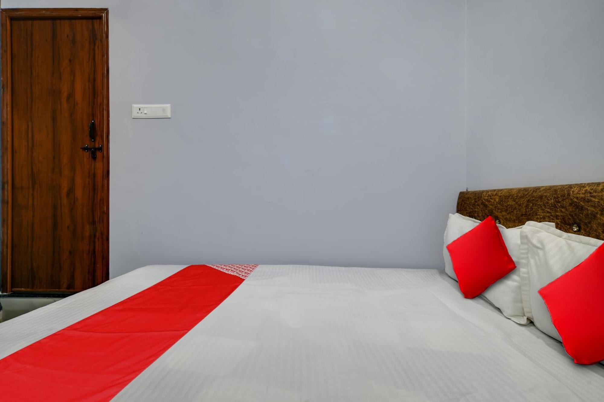 O Super Corridor Hotel
