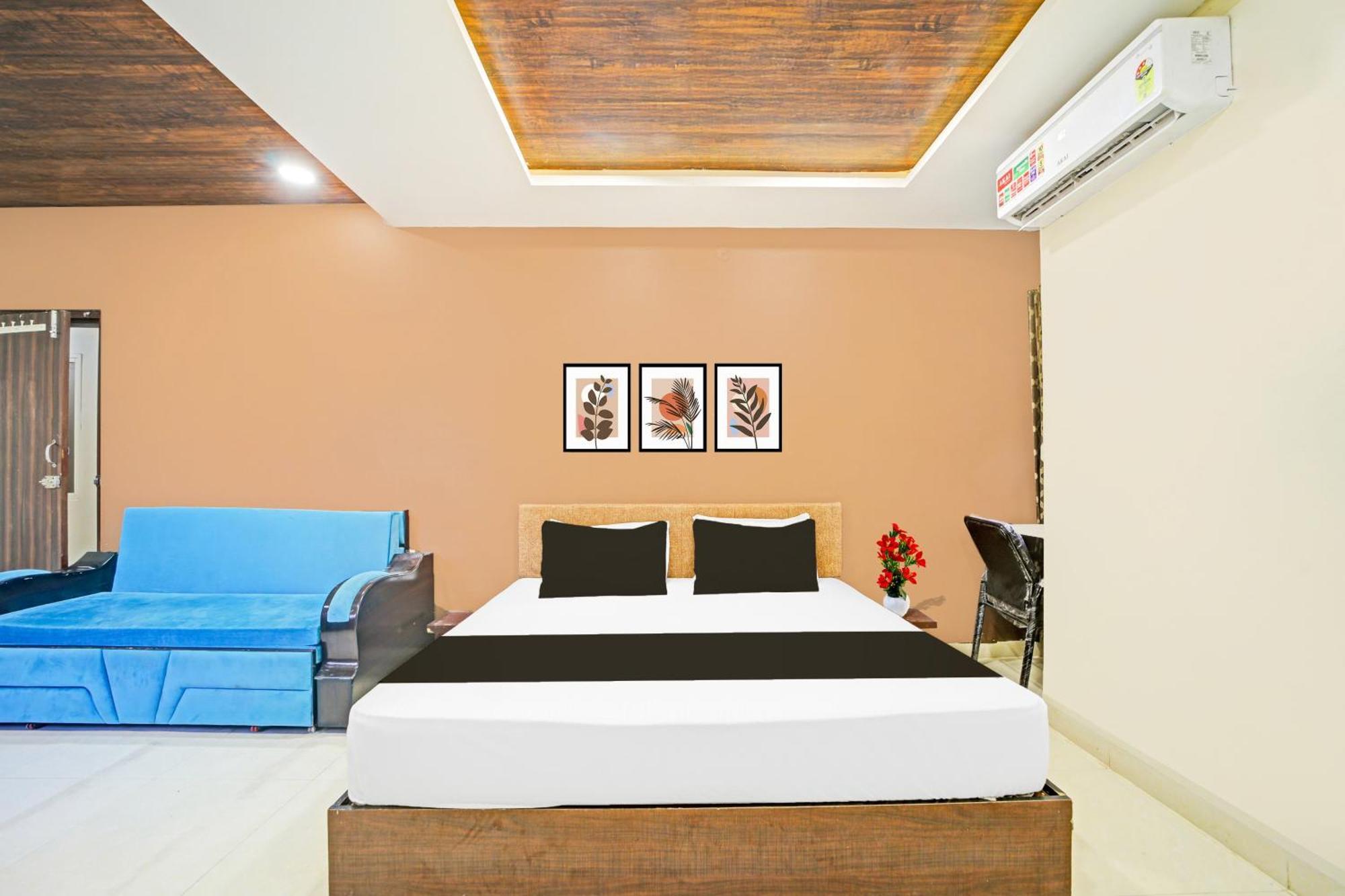 Hotel Super Collection O Ring Road Bhawarkua Indore