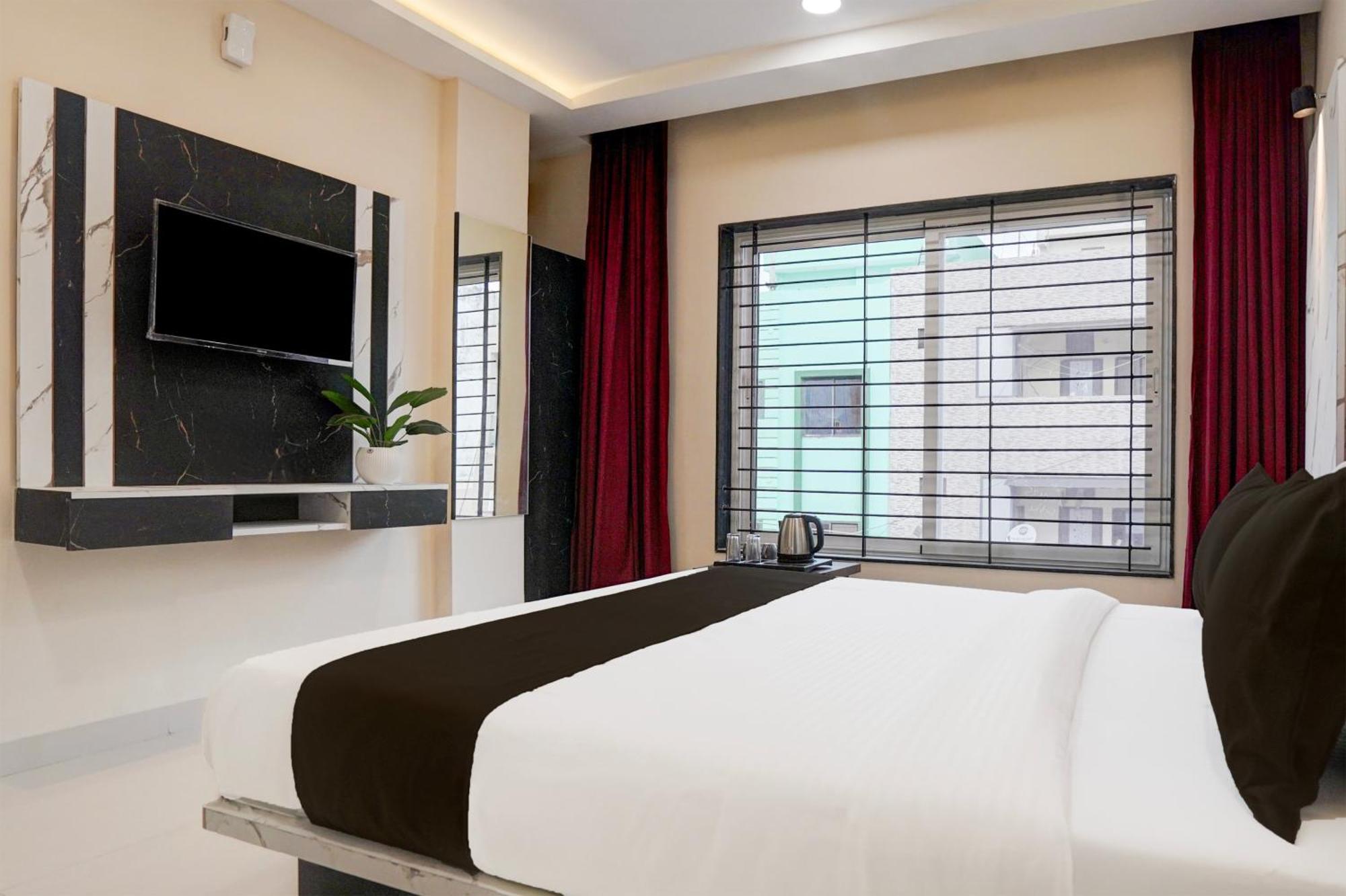 Hotel O Lakshya 3*