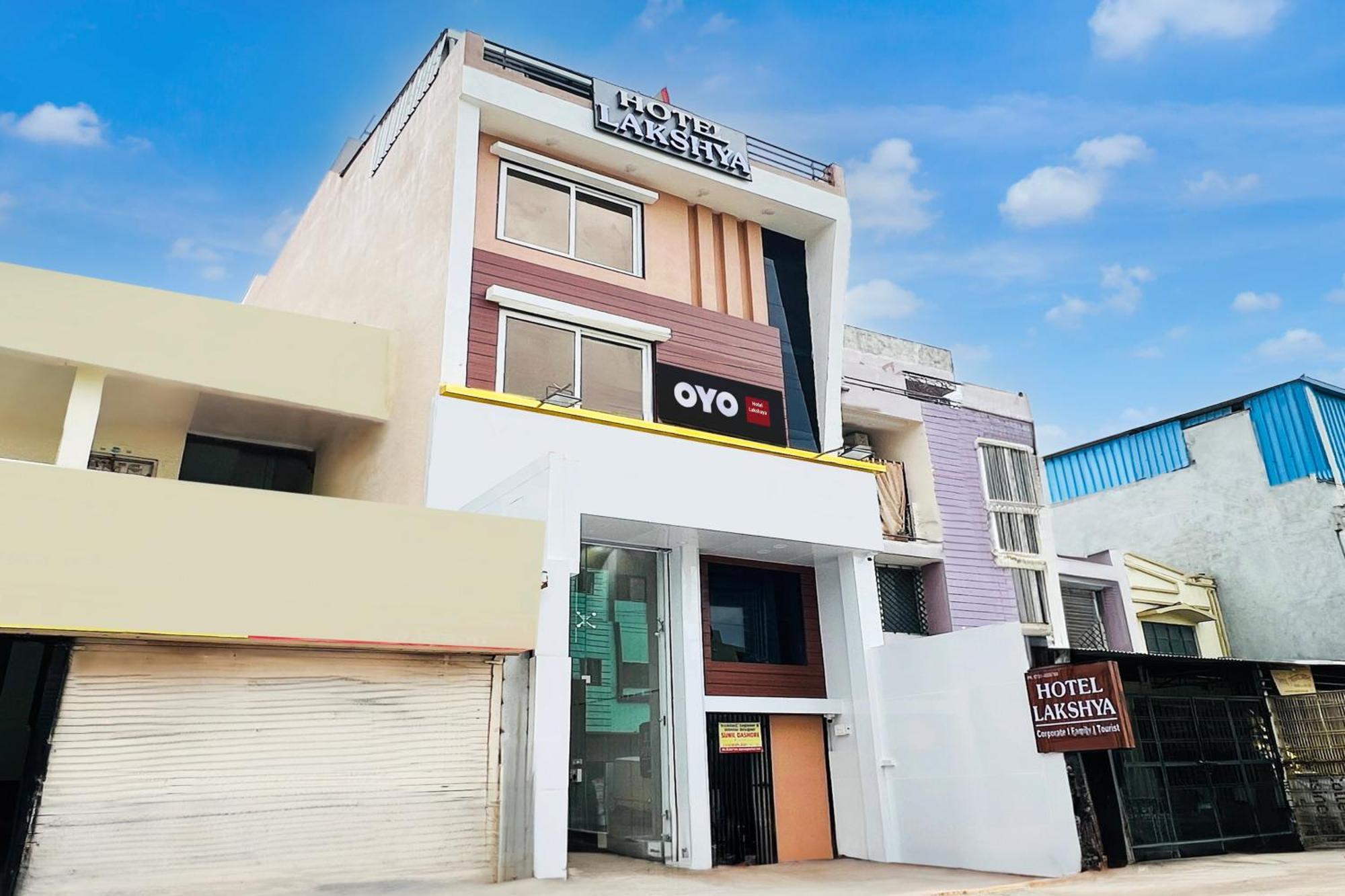 O Lakshya Hotel