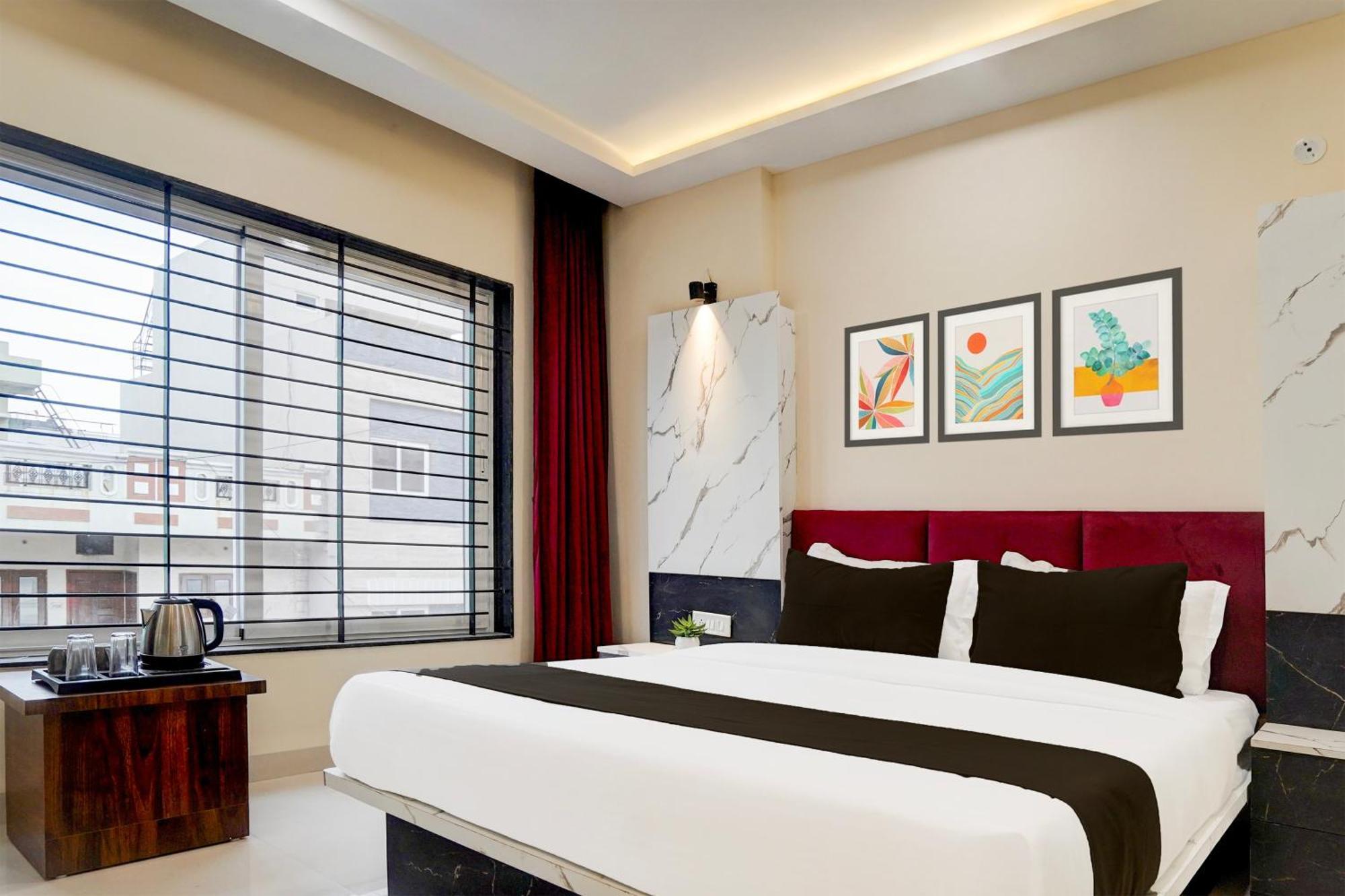 O Lakshya Hotel 3*