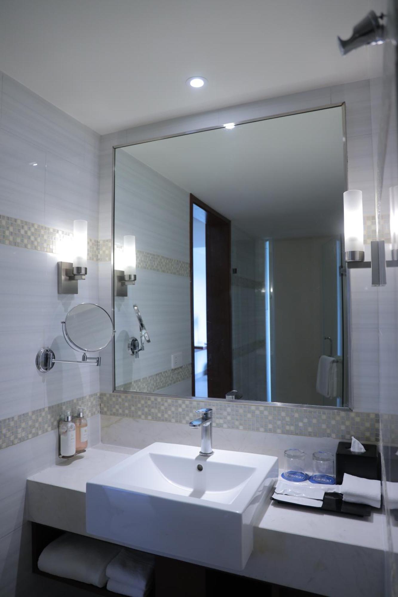 Fairfield By Marriott Hotel 4*