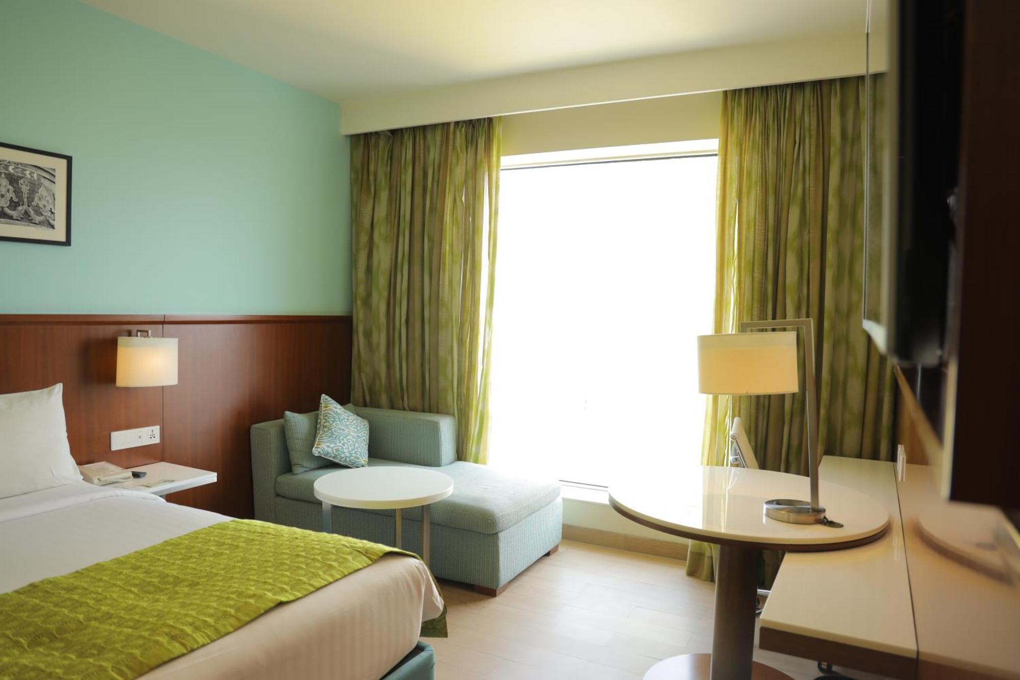 Fairfield By Marriott Hotel 4*