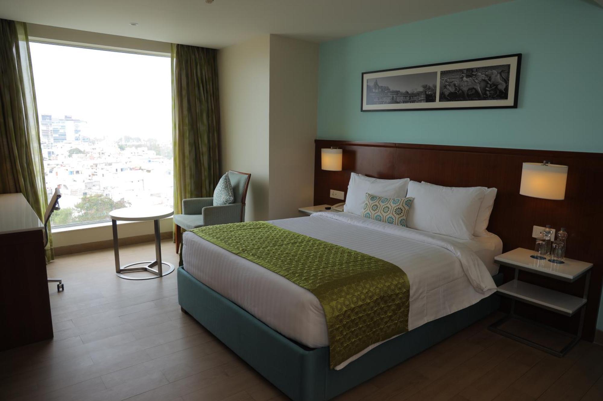 Fairfield By Marriott Hotel Indore