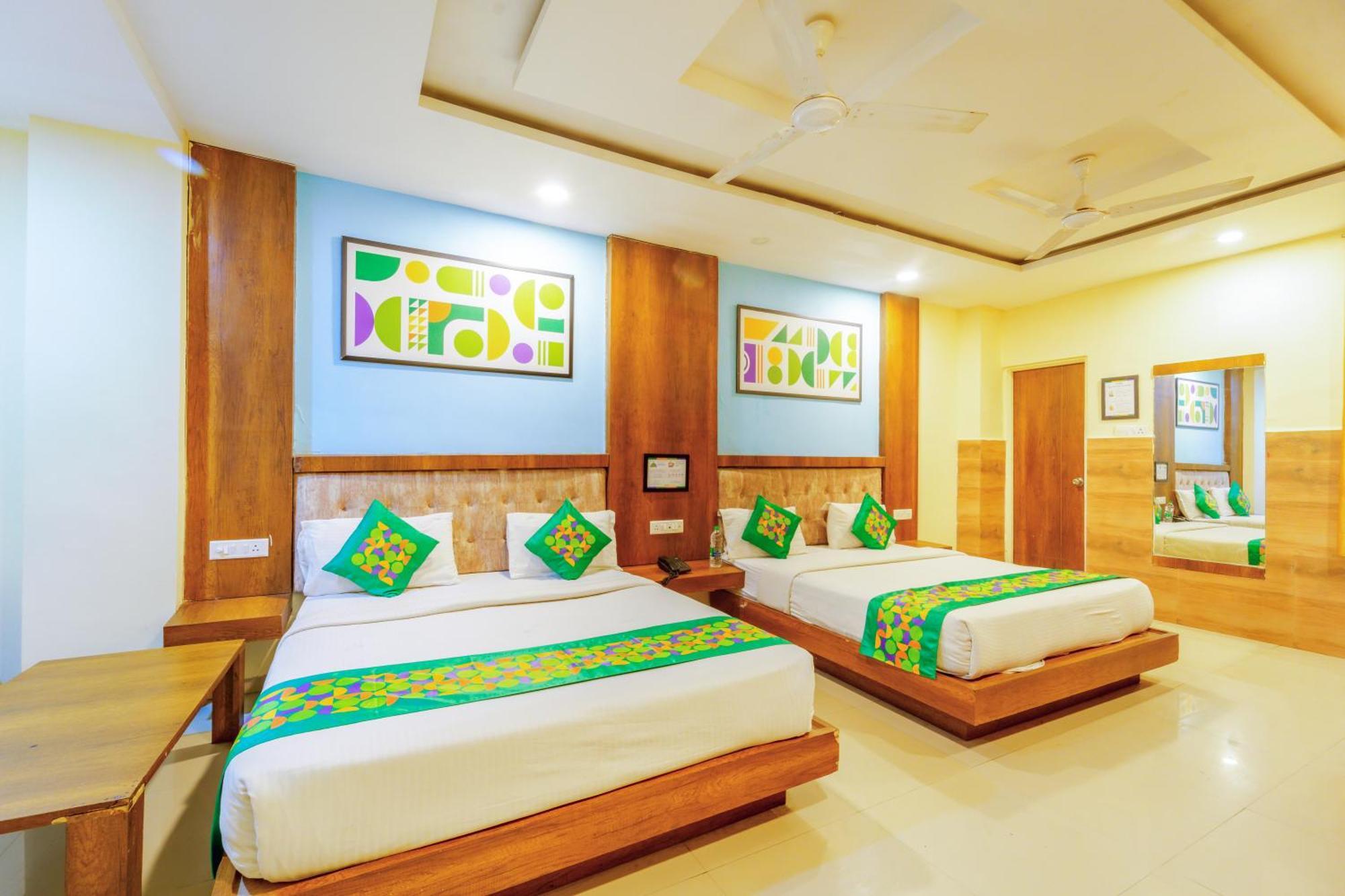Hotel Treebo Royal Empire Indore