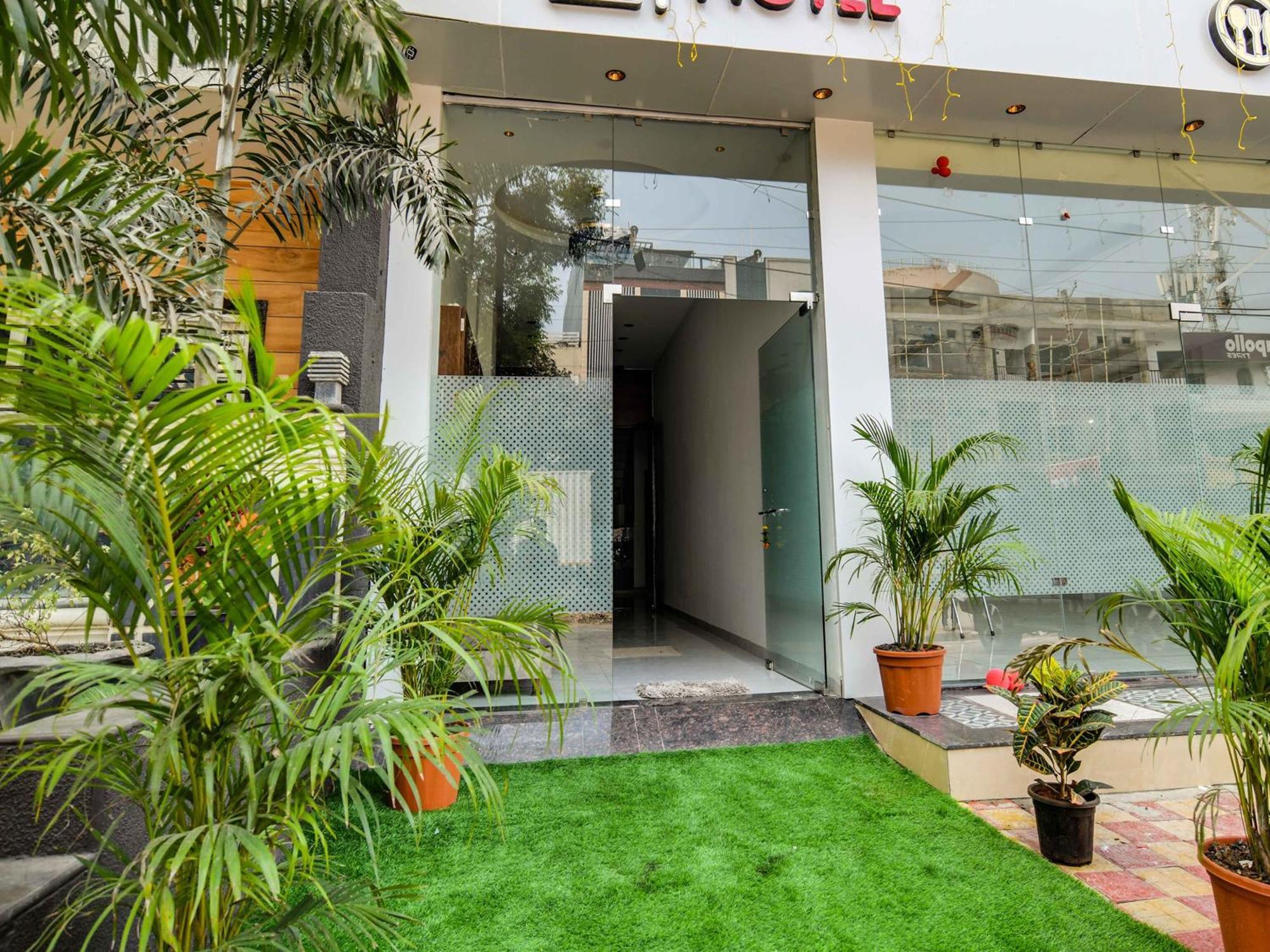 O Ashiyana Hotel Indore