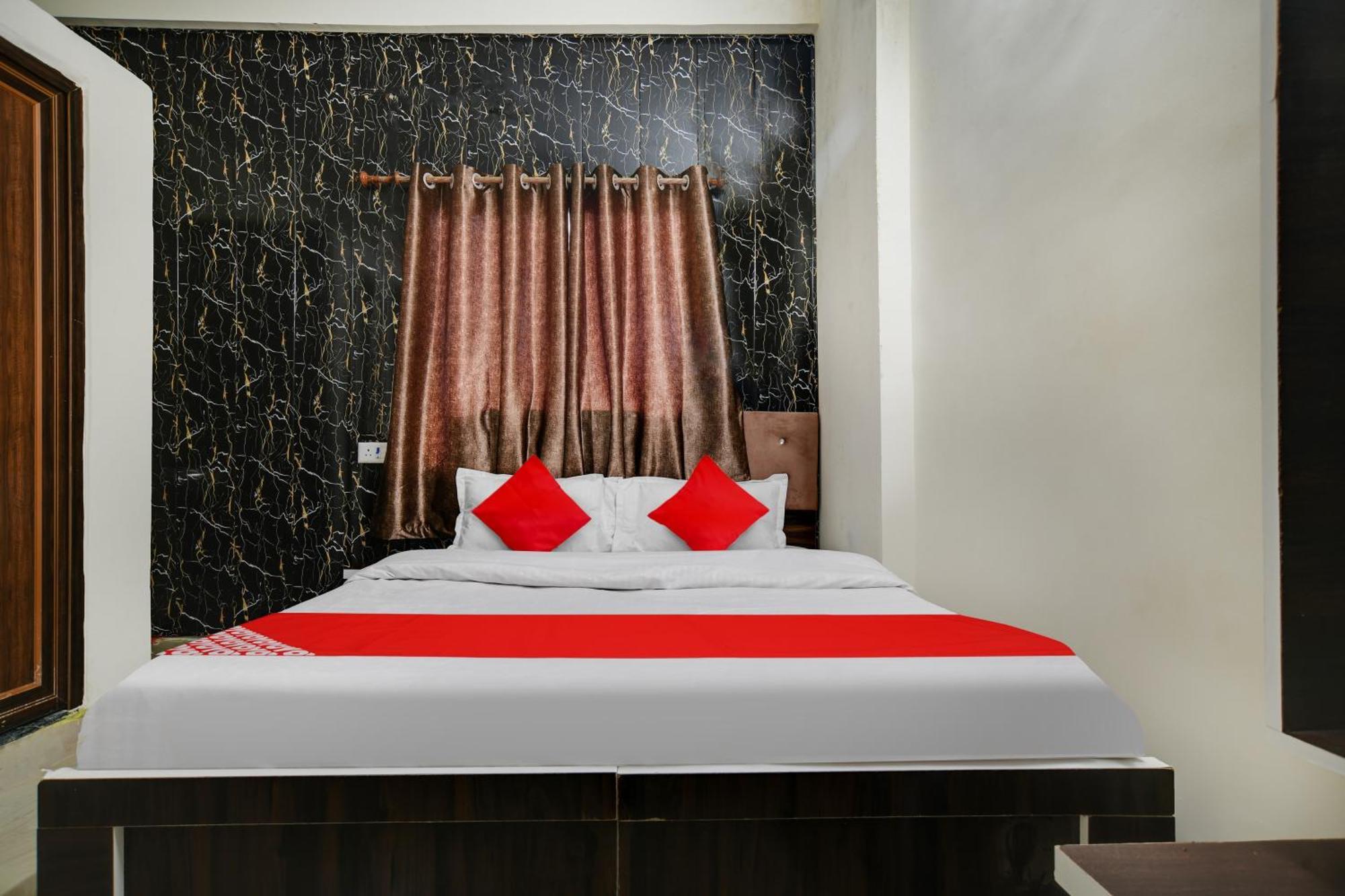 O Nitya 4* Indore