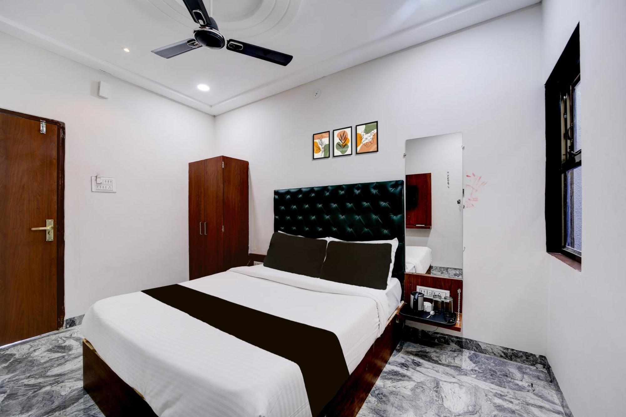 O Kamari Hotel *