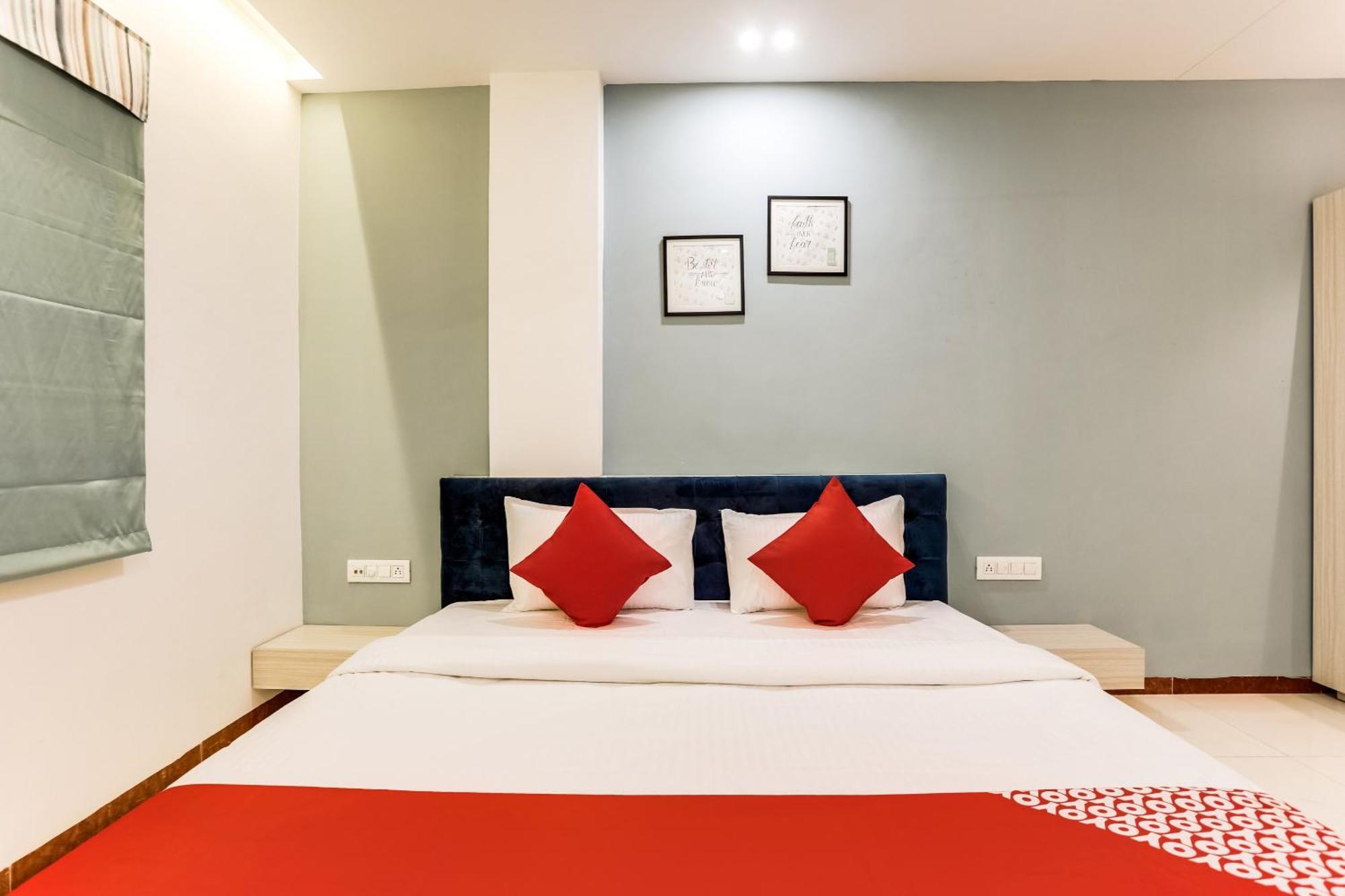 Hotel O Omkar Indore