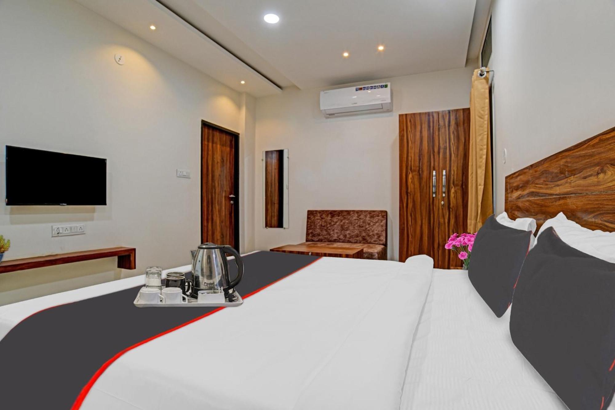 Hotel O Blue Sky 3*