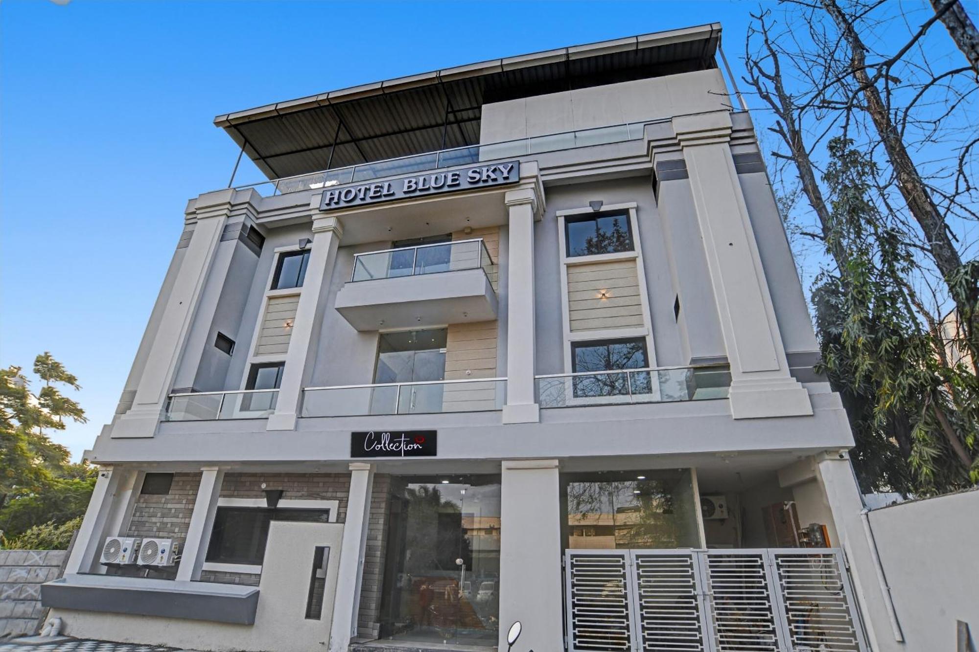 Hotel O Blue Sky 3*