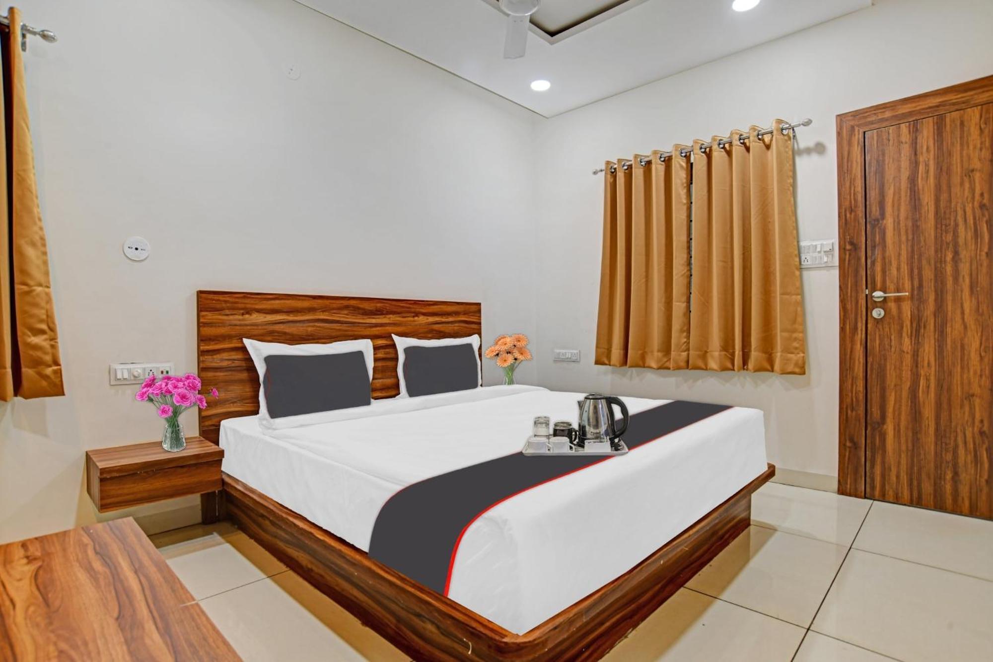 Hotel O Blue Sky 3* Indore