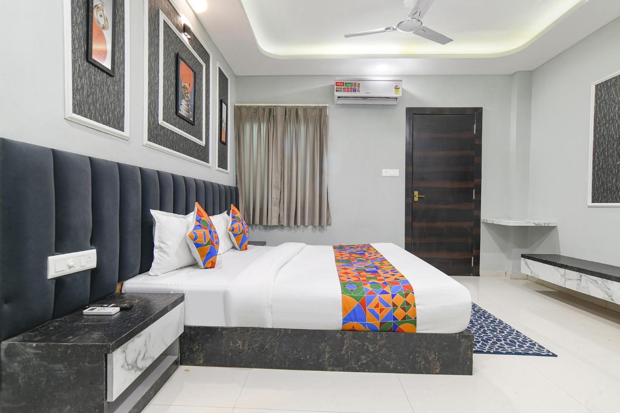 Fabhotel Rk Hotel 3*