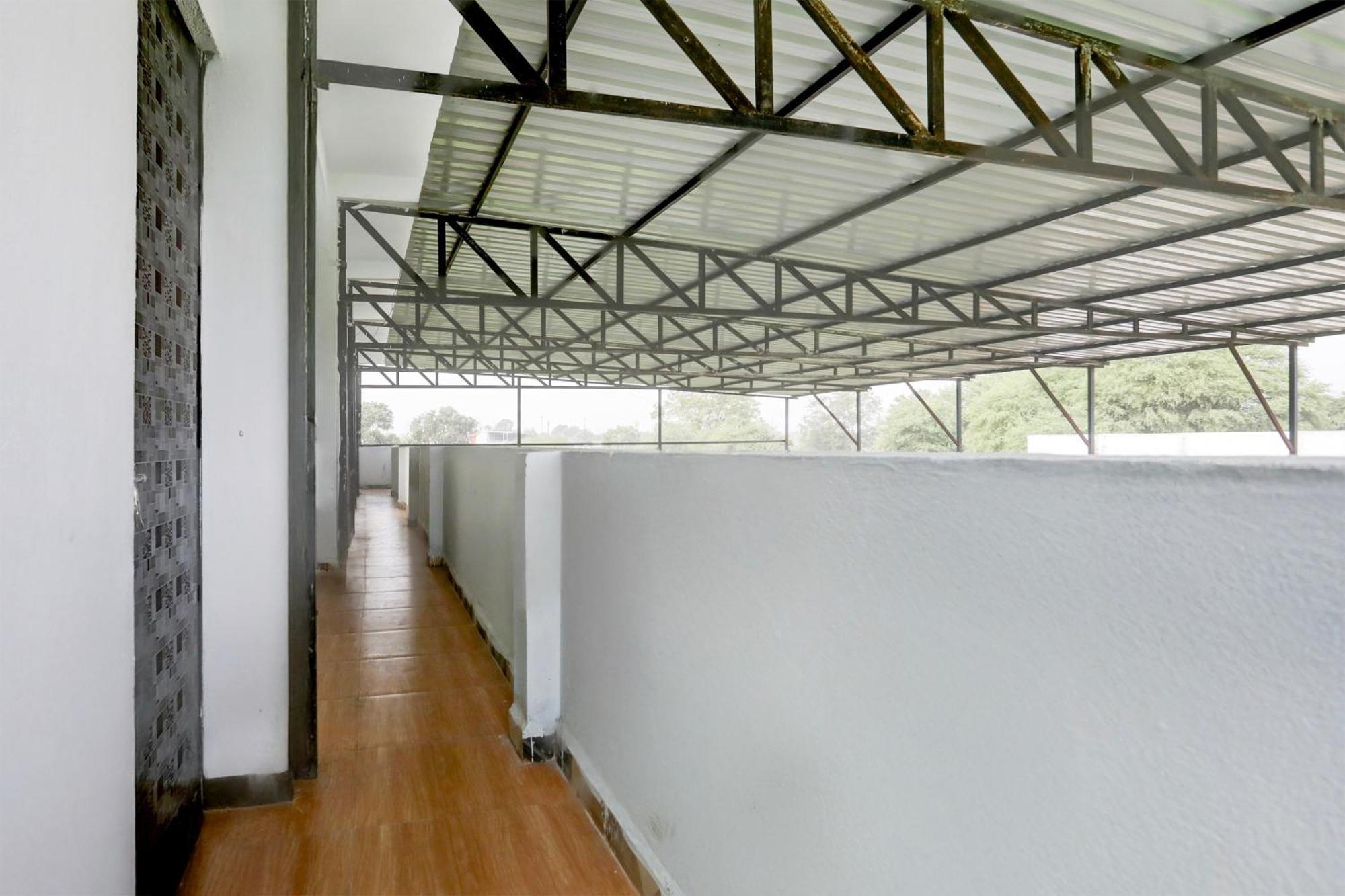 Hotel Patidar And Restaurent Mhow
