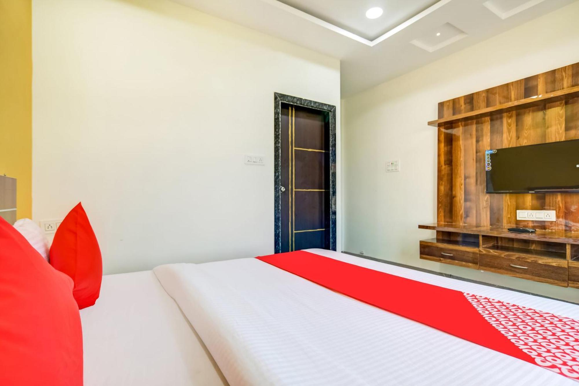 Hotel O The Rudransh 4*