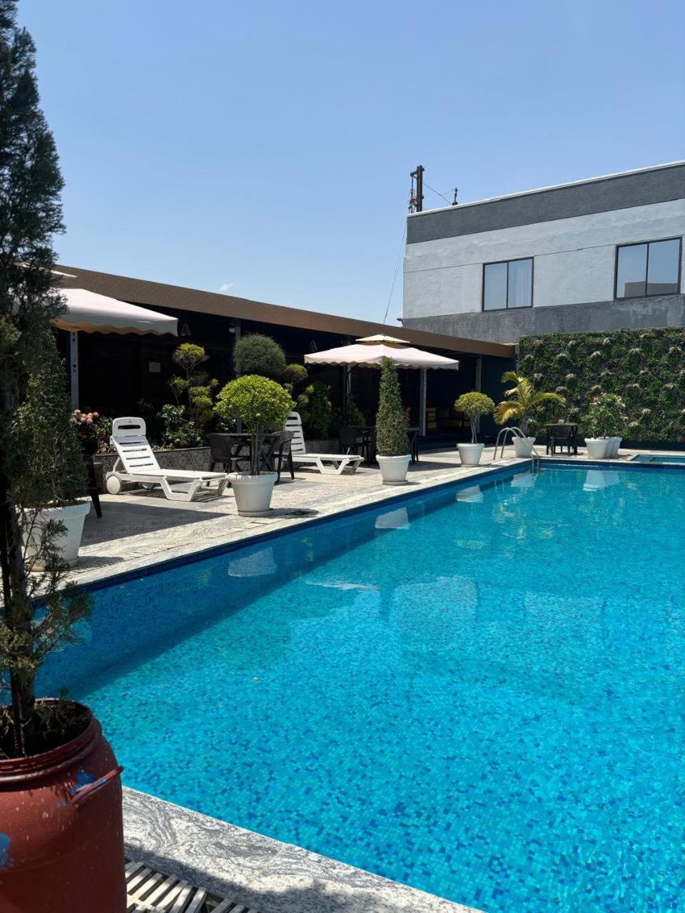 7th Cloud Club & Hotel *