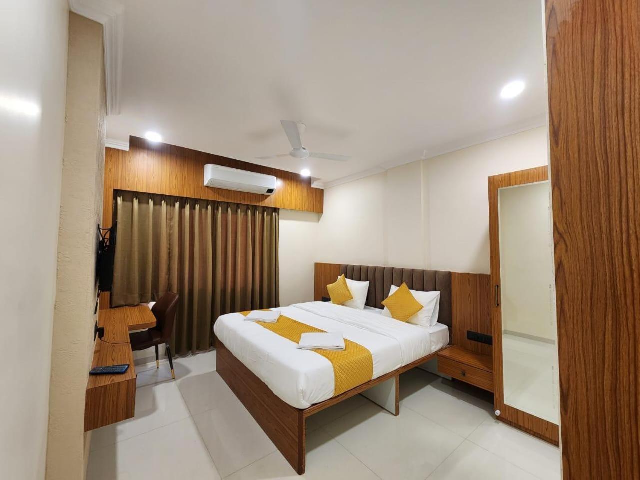 Hotel The Avirajan Indore