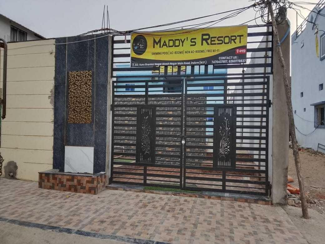 Spot On Maddy's 2* Indore