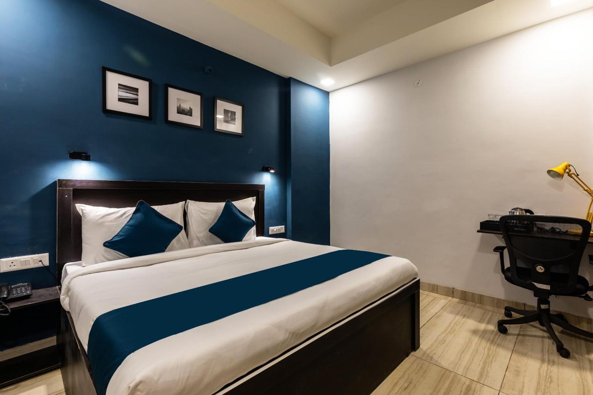 Silverkey Fusion Hotel Indore