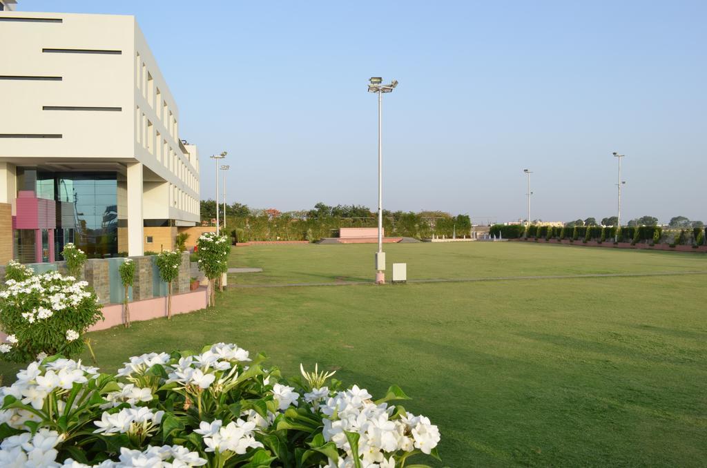 Waterlily Hotel 3*