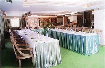 Crown Palace Hotel 3*