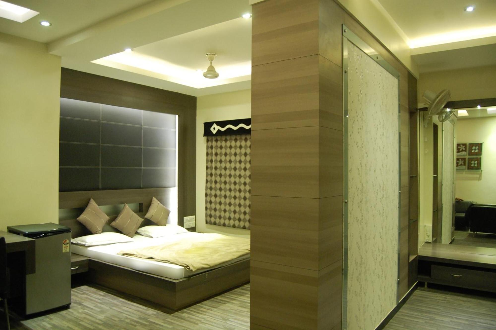 Hotel Purva 2*