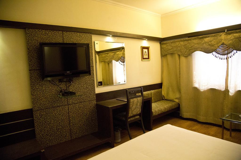 The Rajshahi Palace Hotel *