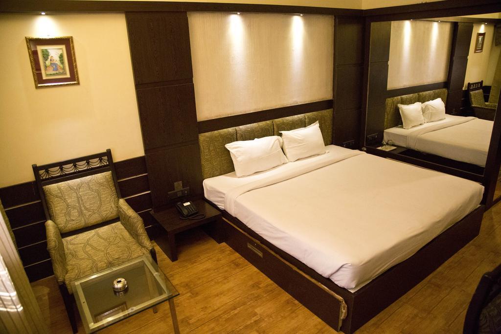 Hotel The Rajshahi Palace *