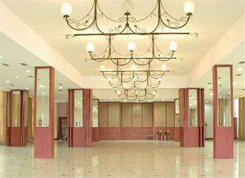 Hotel Infiniti And Indore