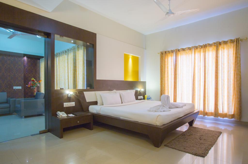 Hotel Waterlily