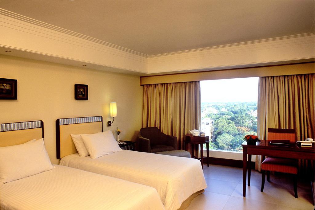 Hotel Sarovar Portico Indore