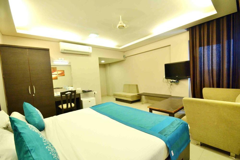 Hotel Oyo Meghdoot Garden