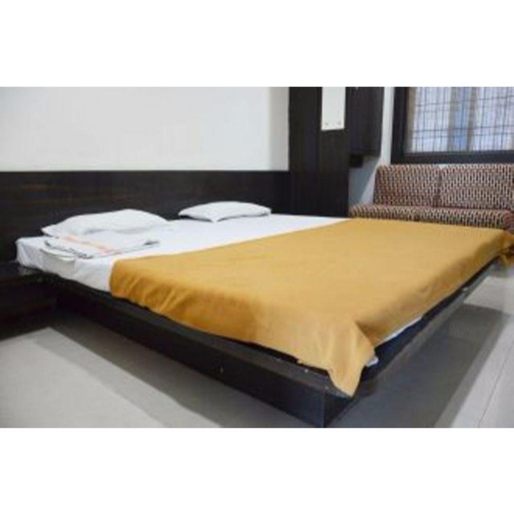 Hotel Vista At Bapu Gandhi Nagar 3*