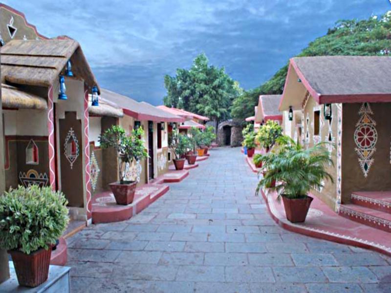 Chokhi Dhani Holiday park 3*