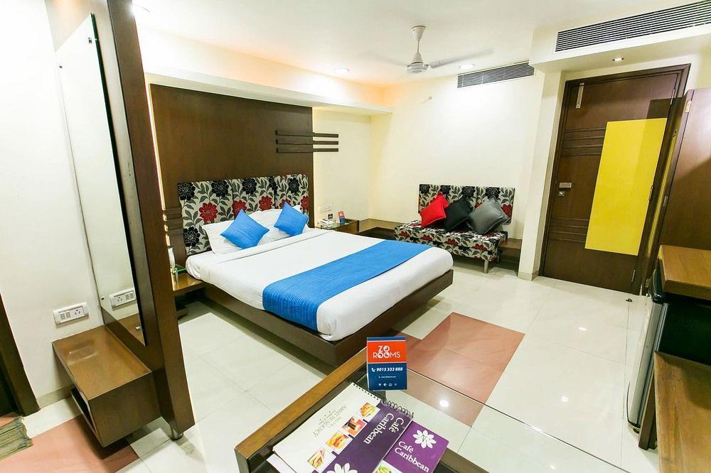 Fabhotel Amrit Residency Hotel 3*