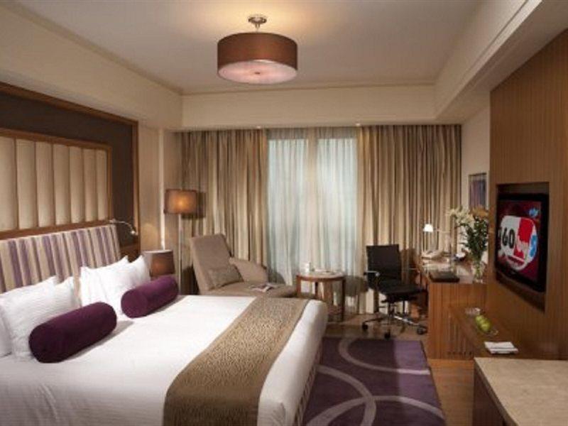 Radisson Blu Hotel,