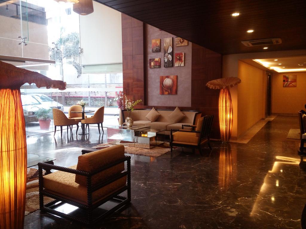 Western O2 Hotel