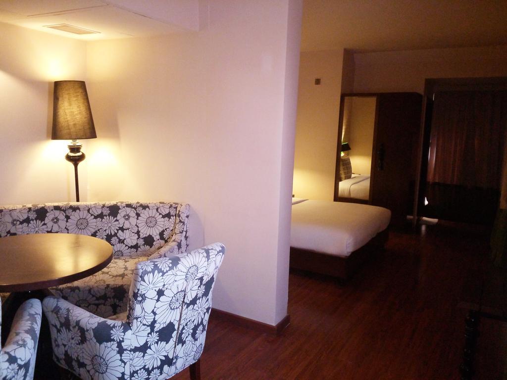 Western O2 4* Indore
