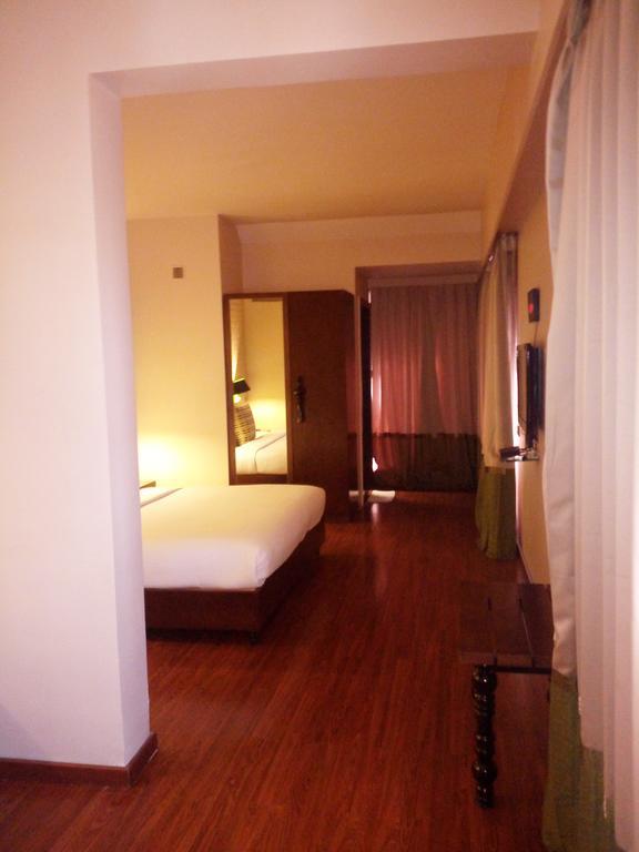 Western O2 Indore