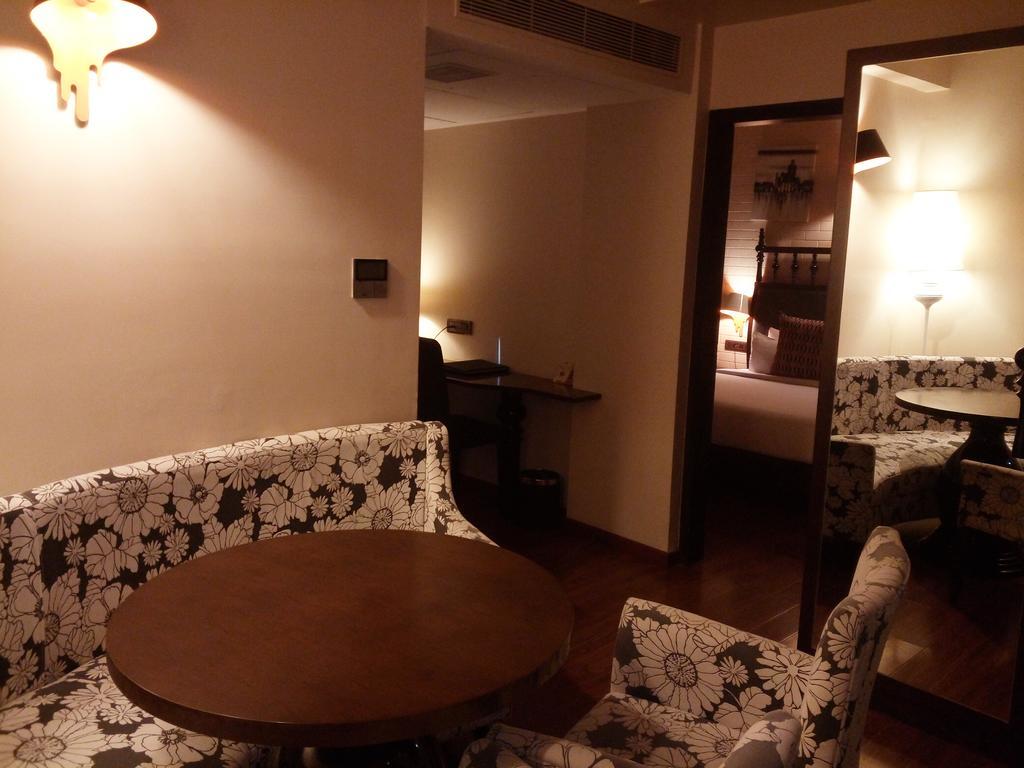 Hotel Western O2 4*