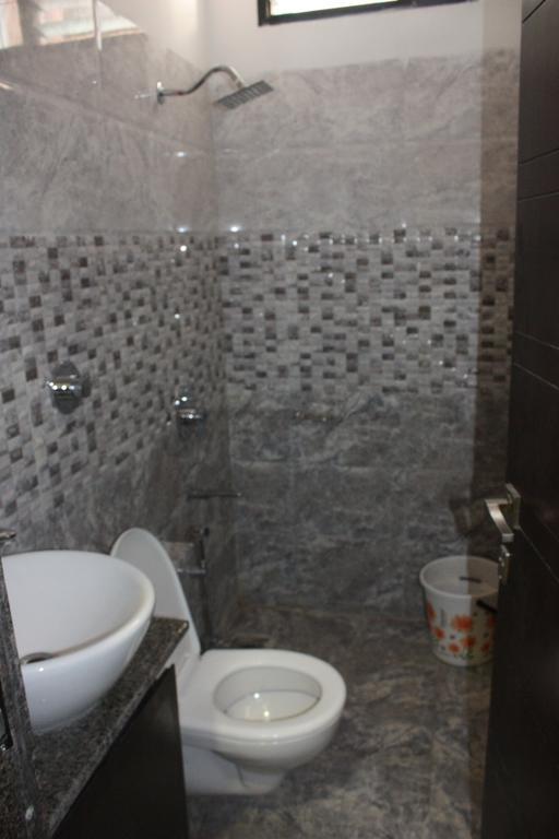 Stay10 Luxury Service Indore