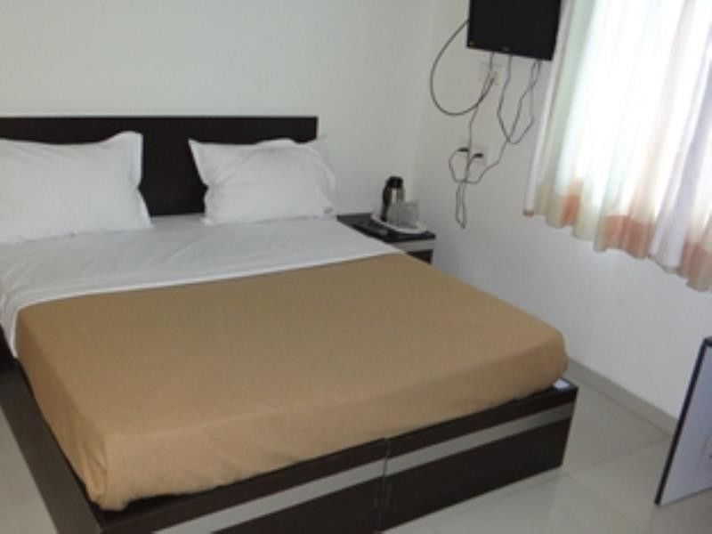 Hotel Linear Indore