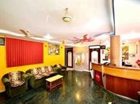 Oyo Railway Station Hotel Indore