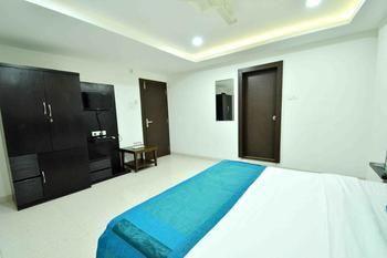 Hotel Oyo Rasoma Circle 3*