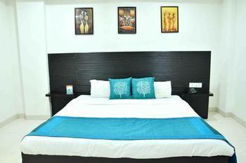 Oyo Rasoma Circle 3*