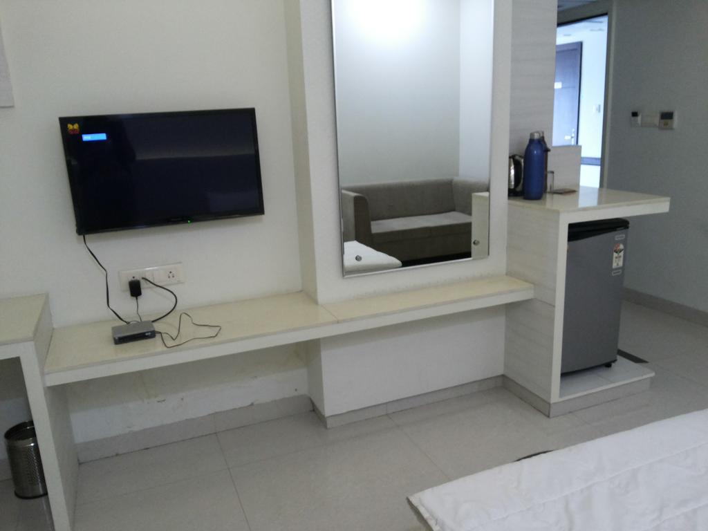Somdeep Palace Hotel