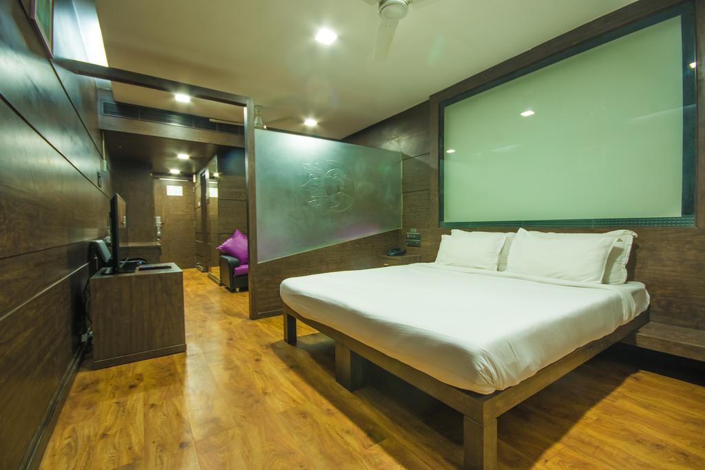 Hotel Infiniti And 4*